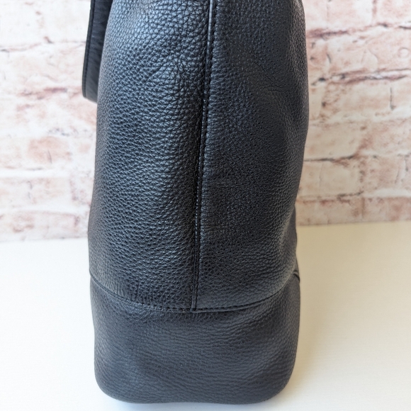 TORY BURCH LEATHER WOMEN'S SHOULDER BAG - ****Final price**** - Picture 8 of 16